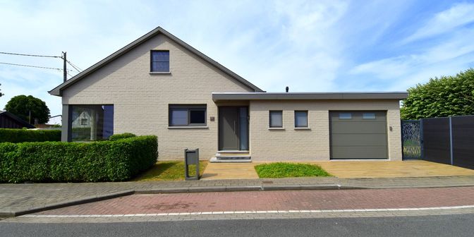 Huis te koop in 8560 Wevelgem