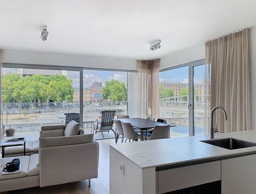                                         Appartement à louer à Bruxelles, € 1.650
