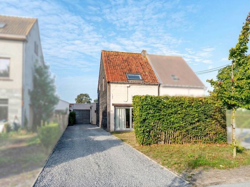 Huis te koop in Buntstraat 20,
                    9940 Evergem