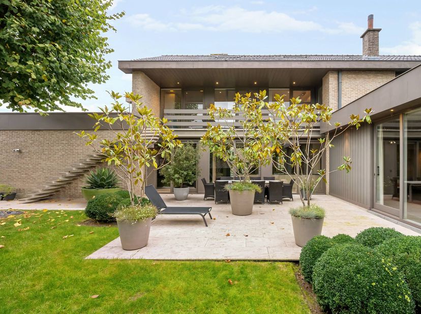 Huis te koop in Leenstraat 28,
                    8870 Izegem