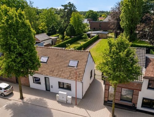                                         Maison à vendre à Essen, € 449.000
