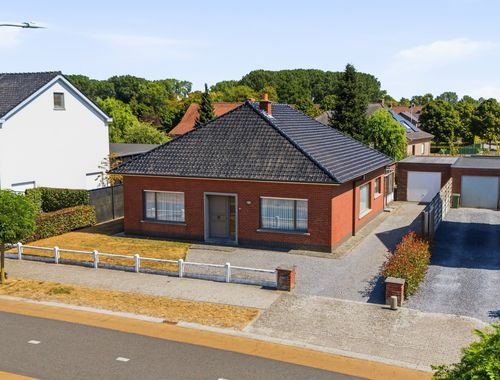                                         Bungalow te koop in Deinze, € 299.000
