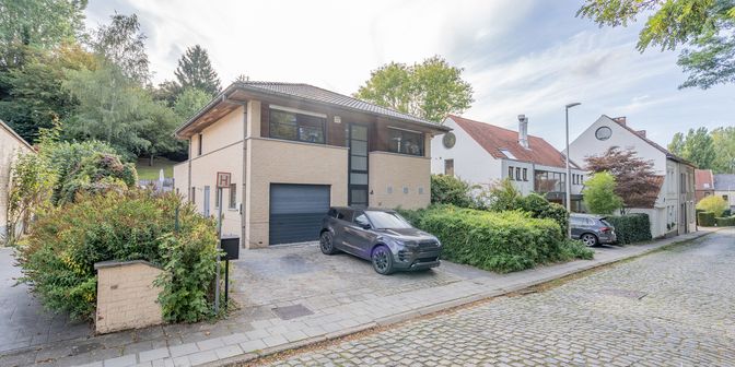 Huis te koop in 1410 Waterloo