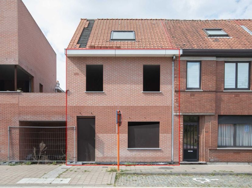 CASCOWONING (NIEUWBOUW) MET TUIN NABIJ UZ GENT -<br />
Bent u op zoek naar een woning die u volledig naar uw eigen smaak kunt afwerken? Dan is deze ca