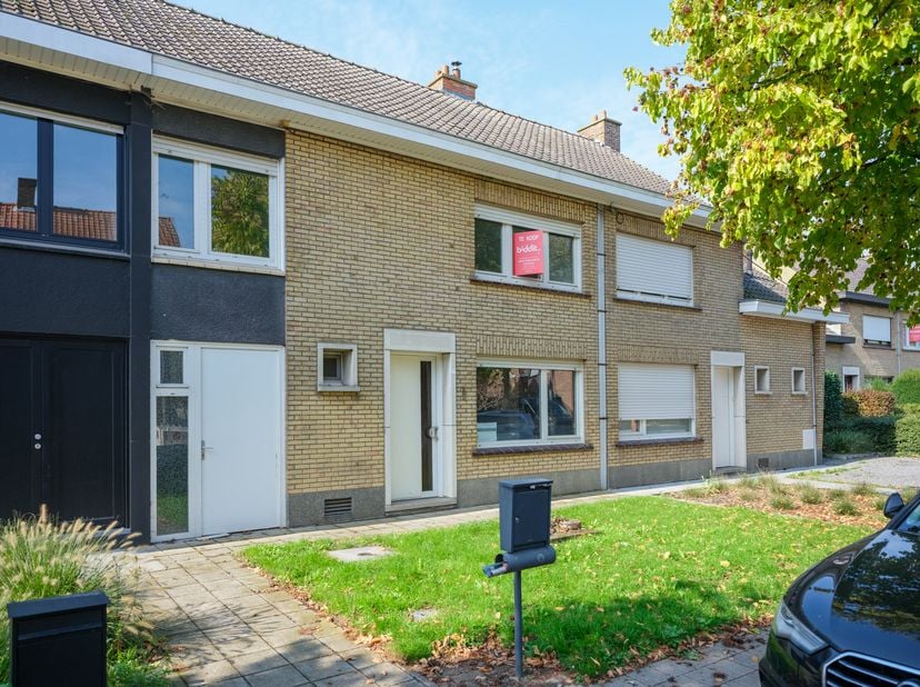 Maison à vendre à Olieberg 55,
                    8552 Moen