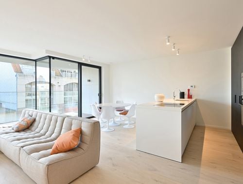                                         Appartement à louer à Knokke, € 2.200
