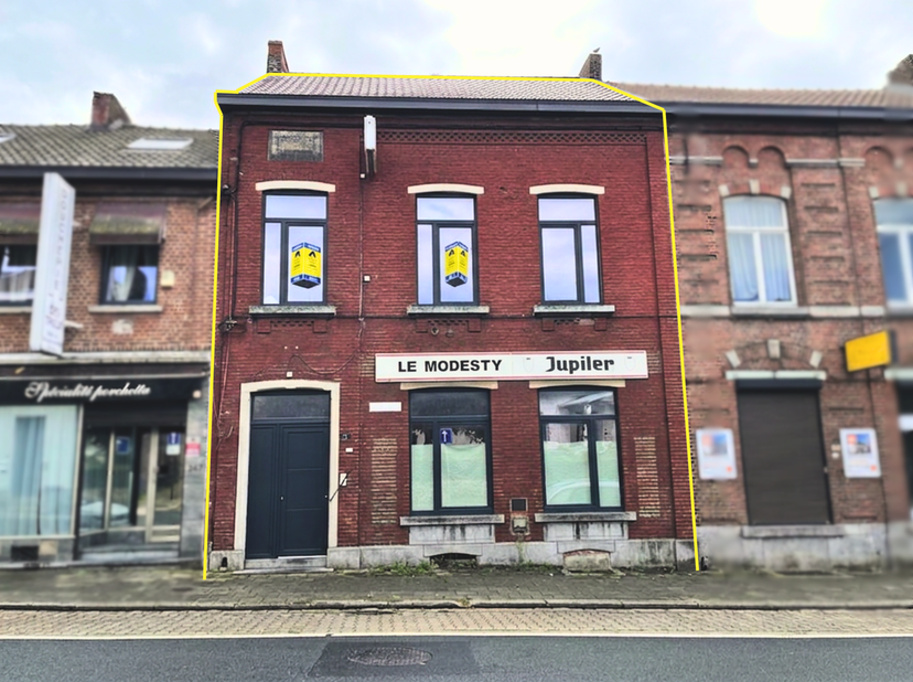 Huis te koop in Chaussée de Charleroi 247,
                    6061 Montignies-sur-Sambre