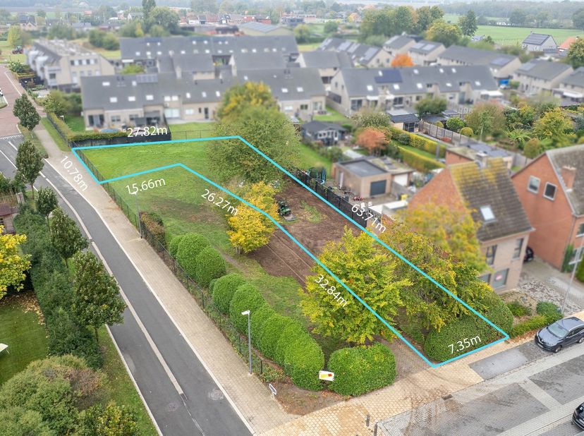 Bouwgrond voor gesloten bebouwing gelegen te Essen centrum <br />
Deze bouwgrond van 671 m² maakt als lot 6deel uit van de verkaveling gelegen in de K