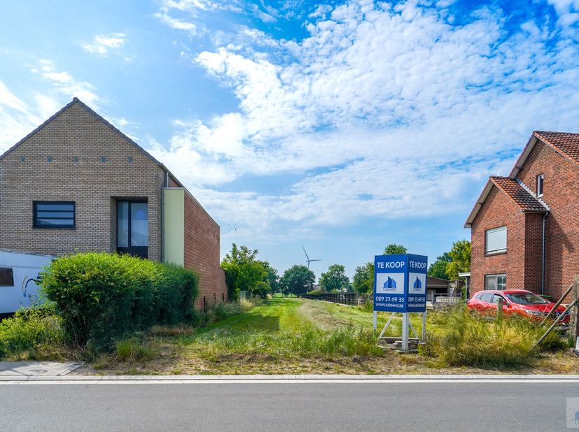 Terrain à vendre
                    à 3650 Dilsen-Stokkem