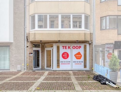                                         Bien commercial à vendre à Blankenberge, € 239.000
