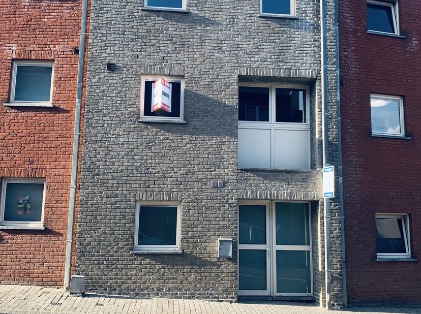 Découvrez cette charmante maison de 3 chambres, située au Brusselsesteenweg 12 à Overijse, cette maison se compose d'un rez-de-chaussée sur trois étag