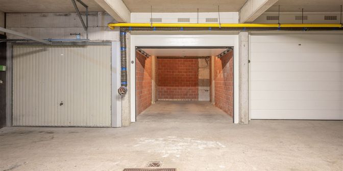Garage te koop in Zeedijk 115 bus BOX 2, 8370 Blankenberge