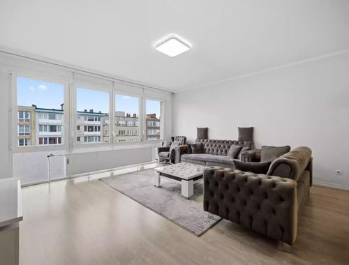                                         Appartement te koop in Schaarbeek, € 245.000
