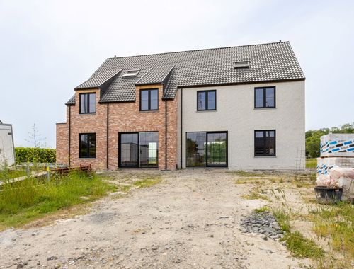                                         Maison à vendre à Meulebeke, € 433.780
