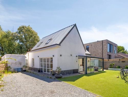                                         Eengezinswoning te koop in Wetteren, € 475.000

