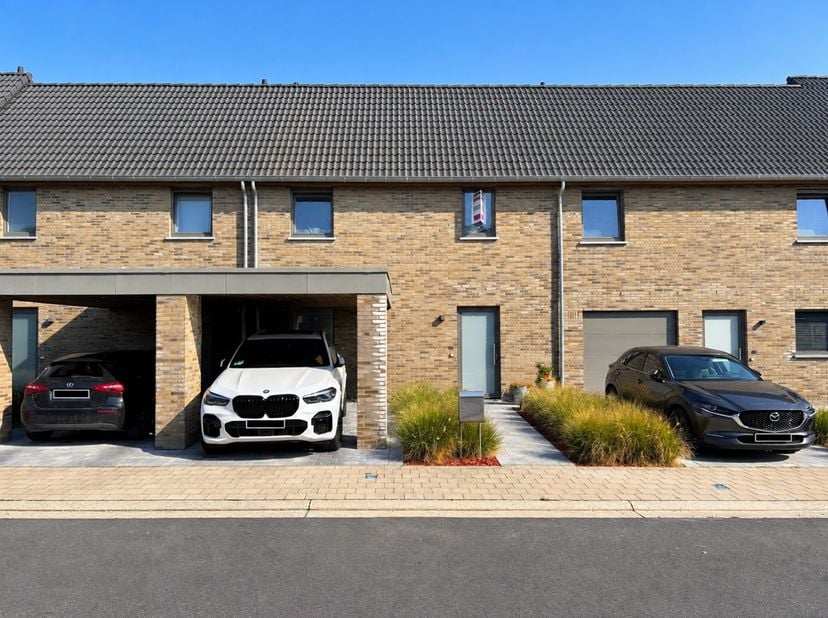 Huis te huur in Ganzenstraat 9,
                    8800 Rumbeke