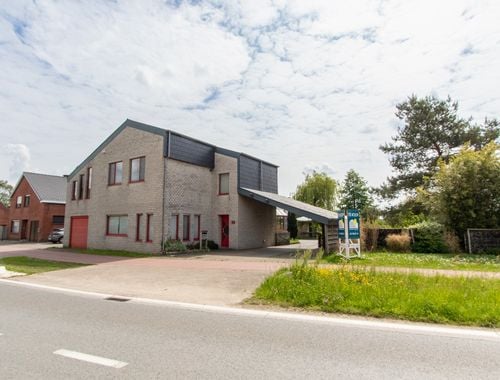                                         Maison unifamiliale à vendre à Oelegem, € 525.000
