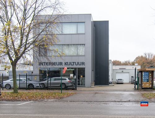                                         Usage mixte à vendre à Wommelgem, € 2.495.000
