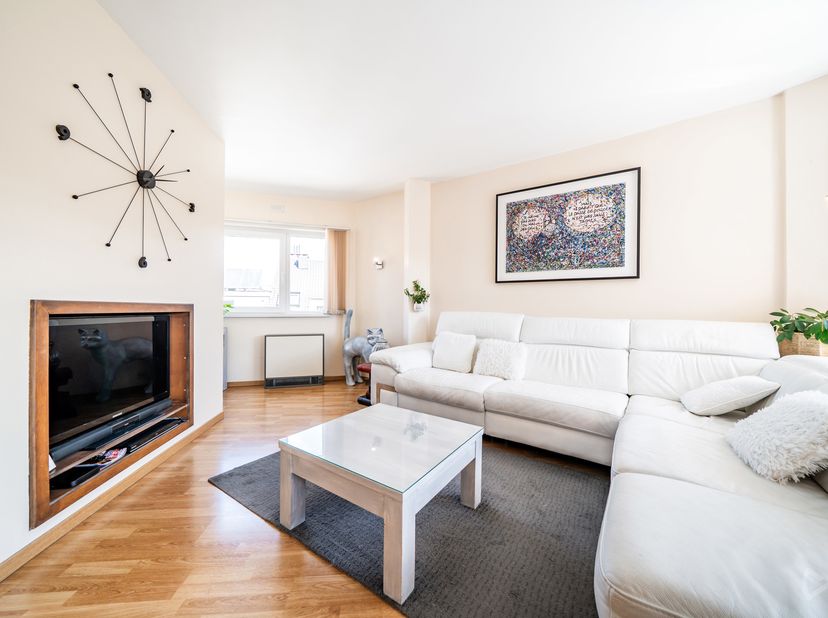 Appartement te koop
                    in 1160 Oudergem