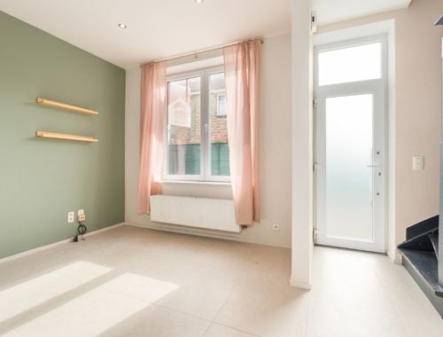                                         Eengezinswoning te huur in De Panne, € 900
