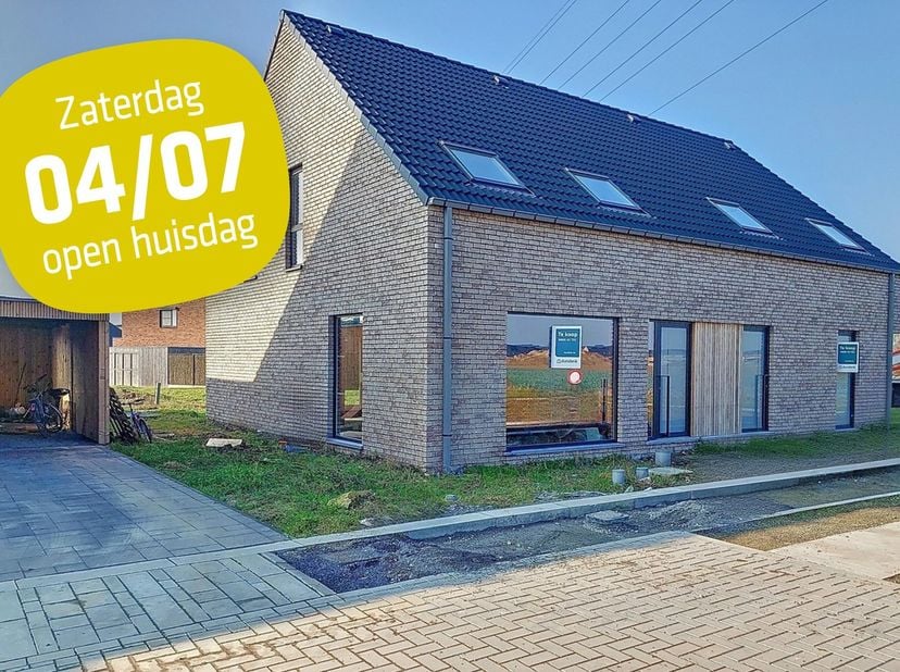 Deze woning wordt gebouwd in het vernieuwend woonproject ‘Roobaertpark’, een rustige buurt die vernieuwend groen, open en verkeersarm is ingericht aan