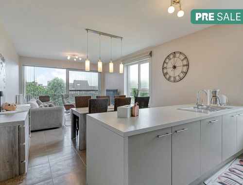                                         Appartement te koop in Wondelgem, € 300.000
