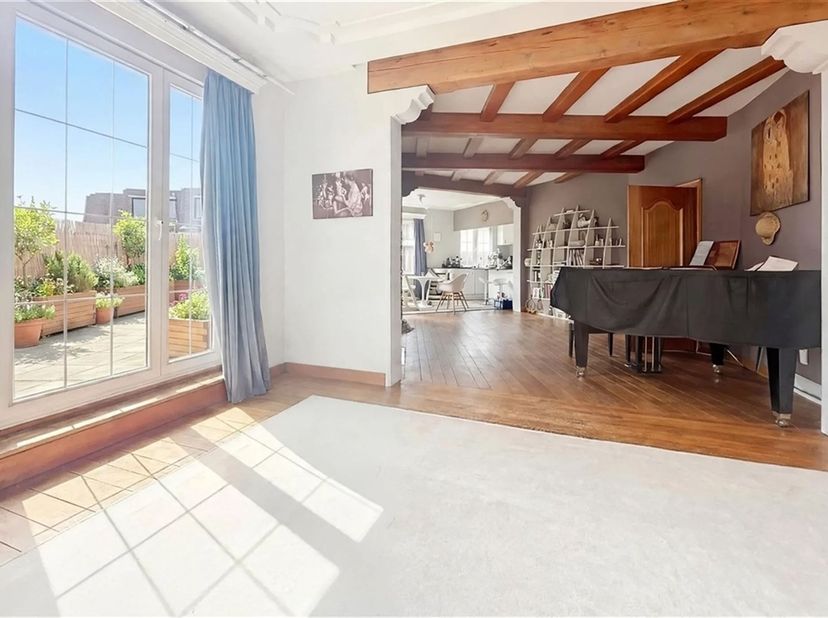 Appartement te koop in Avenue des Héliotropes 32,
                    1030 Schaarbeek