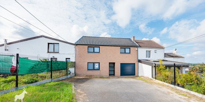 Huis te huur in 7100 Saint-Vaast