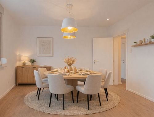                                         Appartement à vendre à Reet, € 274.000

