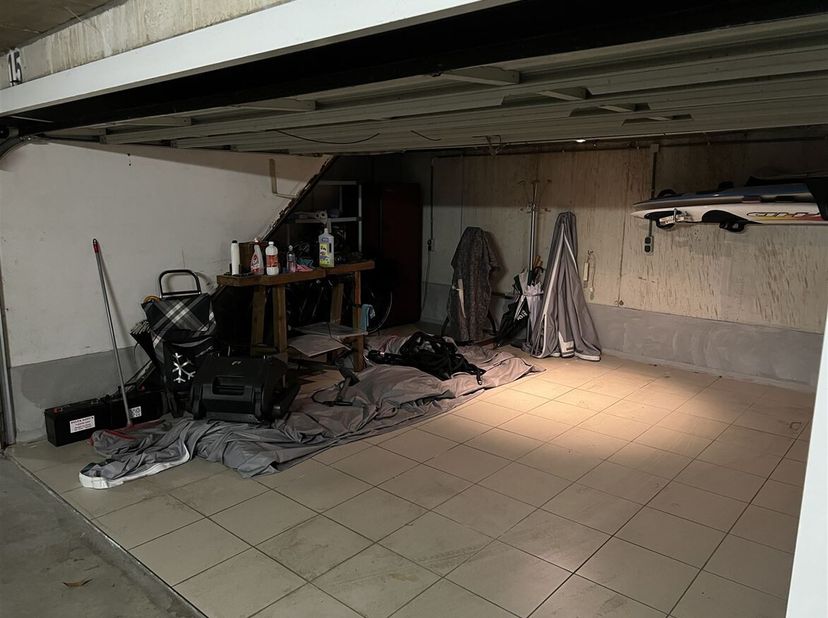 Garage à vendre
                    à 2018 Antwerpen