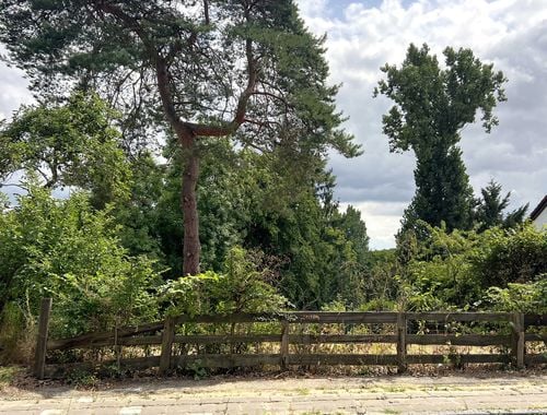                                         Bouwgrond te koop in Rosières, € 170.000
