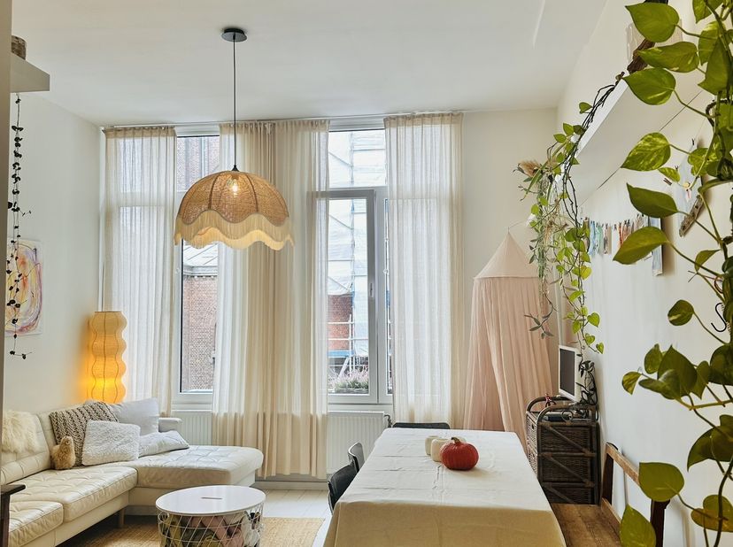 Huis te koop in Sint-Mattheusstraat 19,
                    2140 Borgerhout