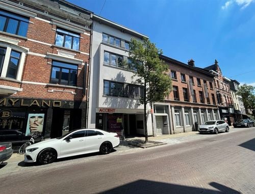                                         Kantoor te huur in Dendermonde, € 1.245
