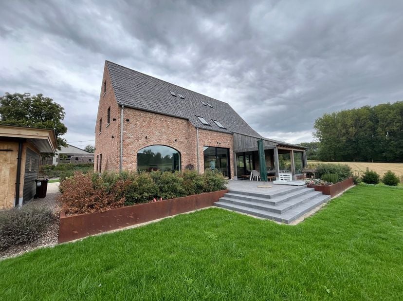 Huis te huur in Bovenlos 2,
                    9630 Munkzwalm