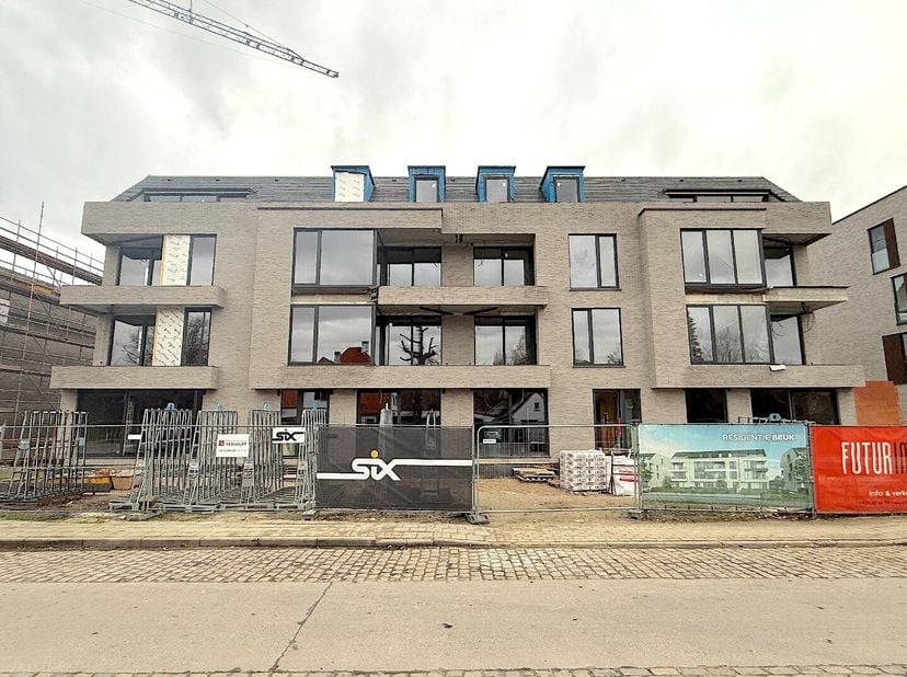 Appartement à vendre
                    à 8200 Sint-Michiels