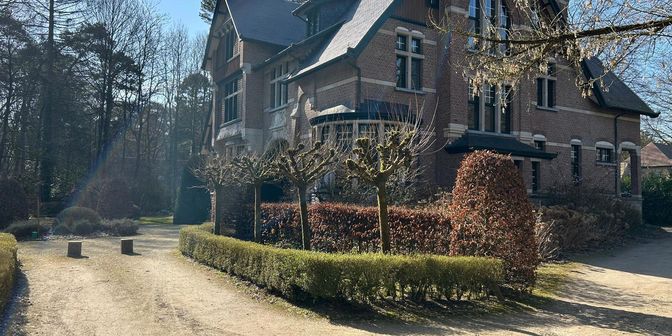 Bien professionnel à louer à Larikslaan 1, 2950 Kapellen