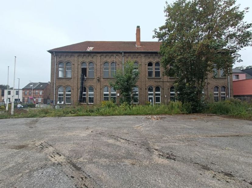 Leuvensesteenweg 443, 2800 Mechelen | kantoor (3 units, 390 - 1256 m²)