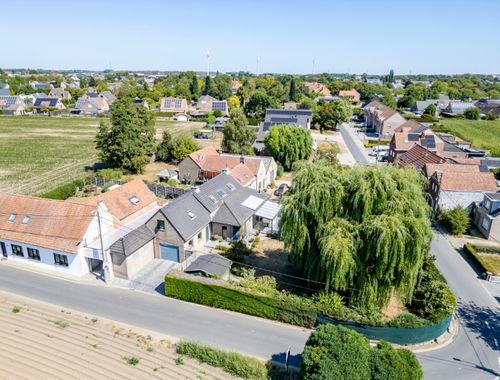                                         Woning te koop in Zwevegem, € 430.000
