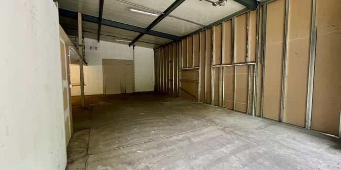 Bedrijfsvastgoed te huur in Steenweg 229D, 9810 Nazareth