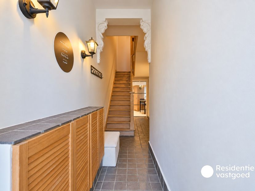 Huis te koop in Stationsstraat 58,
                    8830 Gits