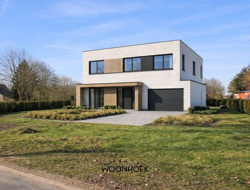                                         Terrain à bâtir à vendre à Beervelde, € 275.000

