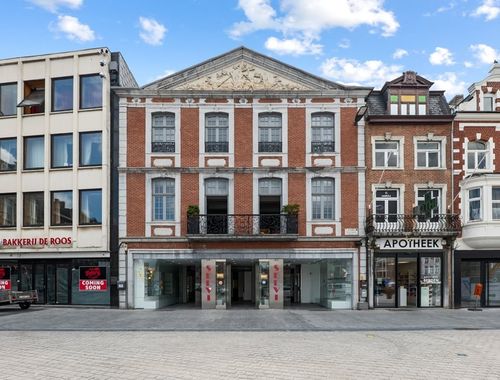                                         Maison à vendre à Sint-Truiden, € 1.599.000
