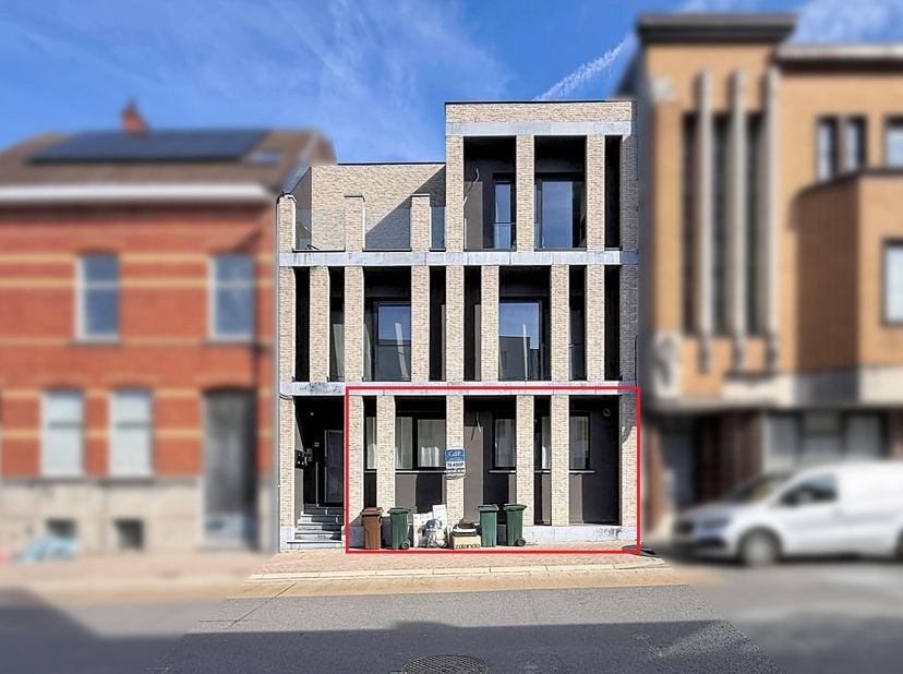 Appartement te koop in Bredestraat 24 bus 0001,
                    9600 Ronse