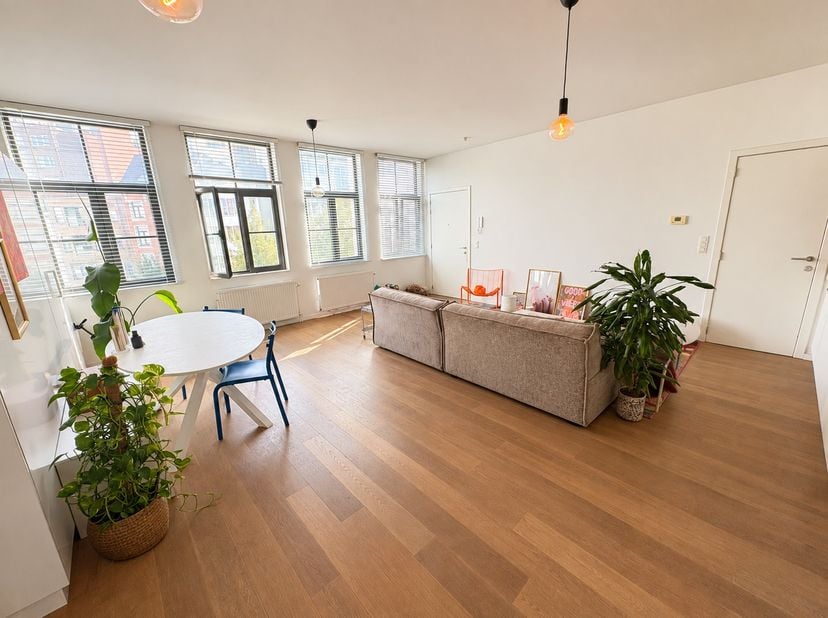 Appartement te huur in Oudevaartplaats 64-66 bus 1.02,
                    2000 Antwerpen