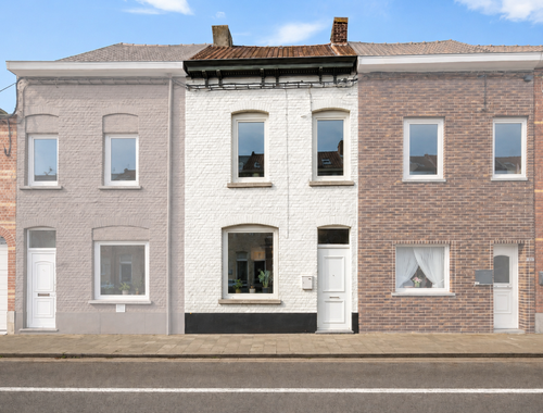                                         Maison à vendre à Harelbeke, € 169.000

