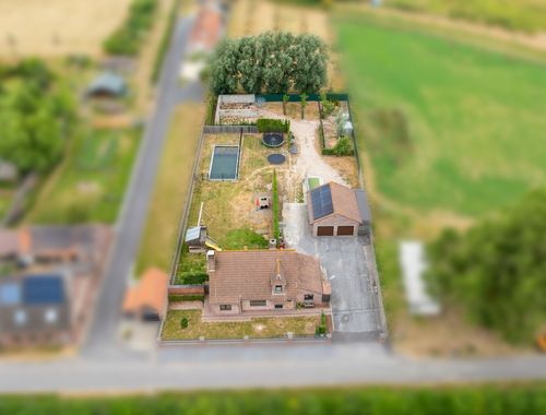                                         Woning te koop in Poperinge, € 450.000
