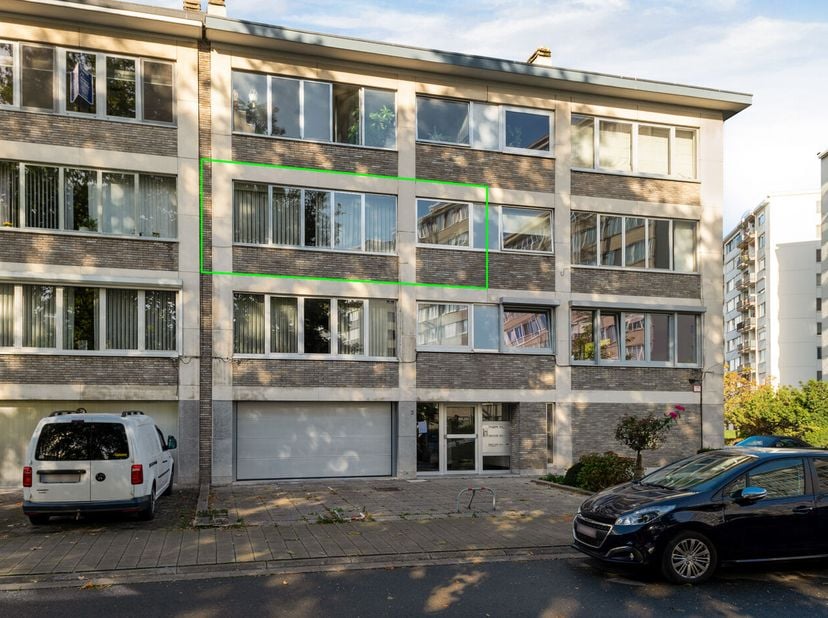 Appartement te koop in Hendrik Van Uffelslaan 2,
                    2100 Deurne