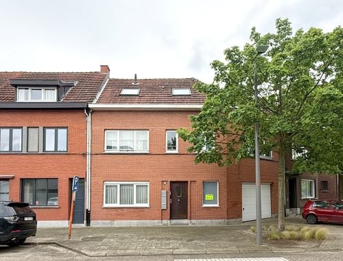                                         Appartement à louer à Burcht, € 595
