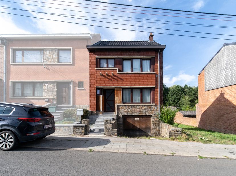 Huis te koop in Rue Général Leman 38,
                    6044 Roux