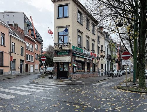                                         Restaurant à louer à Etterbeek, € 2.500
